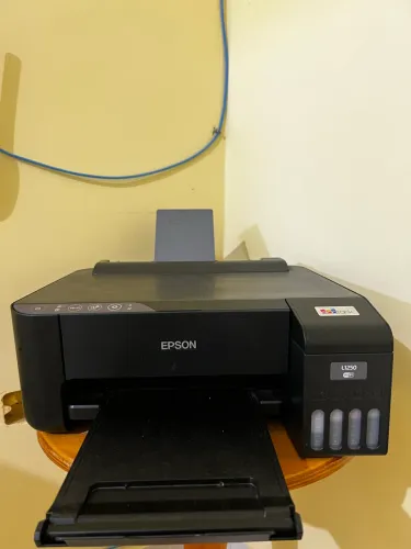 Vendo Impressora WIFI EPSON L1250 Seminova