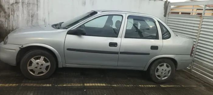Chevrolet Corsa Pick-up Std/ Rodeio 1.6 MPFI 2003