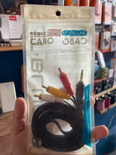 Cabo p3 RCA ÁUDIO E VÍDEO 
