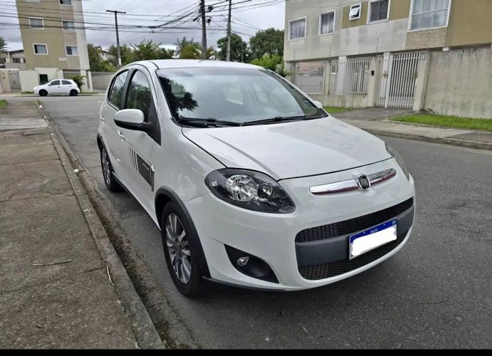 Imagem de Fiat Punto Sporting 1.8 Flex 8v/16v 5P 2013