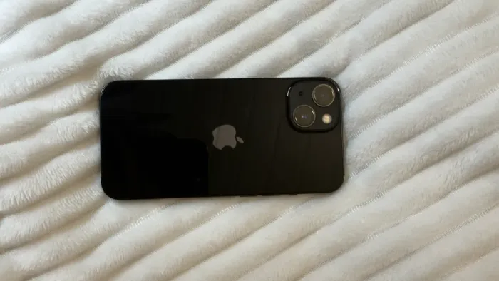 iPhone 13 - 128 fb