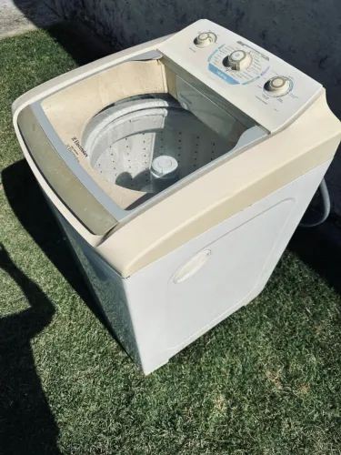Máquina de lavar Eletrolux 12kg