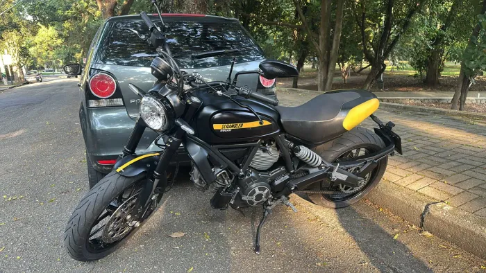 Ducati SCRAMBLER FULL THROTTLER 800cc 2016 Revisada Troco Scooter