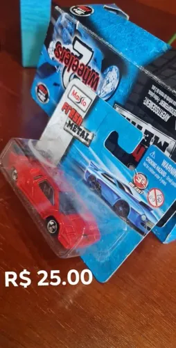 Maisto Fresh Metal - Lamborghini Diablo - Escala 1:64
