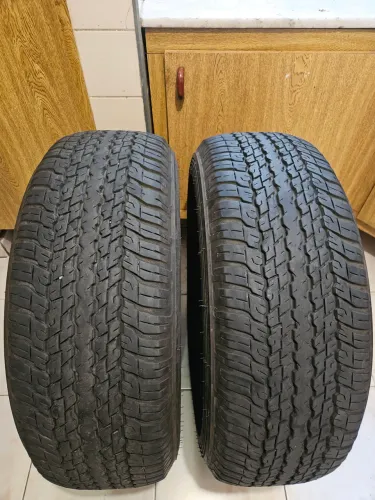 Vendo pneus 265/70 R16