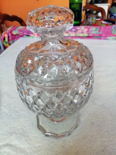 BOMBONIÈRE de cristal da Boêmia - ótimo estado