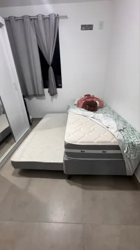 Cama solteirão com auxiliar molas ensacadas Anjos 
