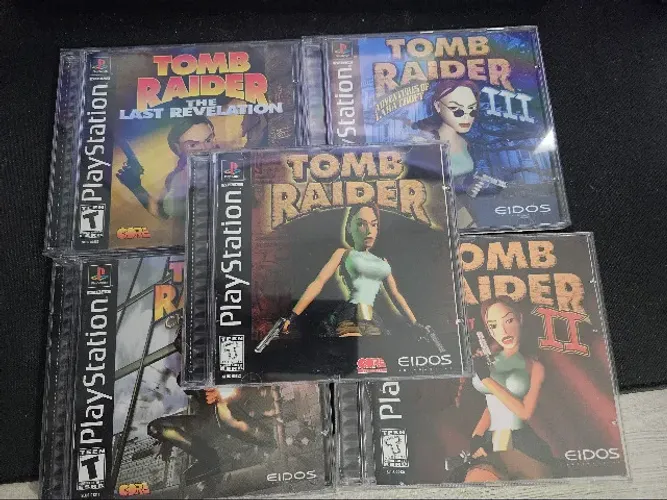 Coletânia Tomb Raider PS1 - Original Black Label (5 Jogos)