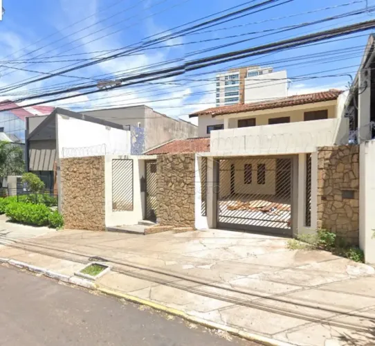 SOBRADO COM PISCINA PARA LOCAÇÃO NO JARDIM EUROPA - BAURU/SP