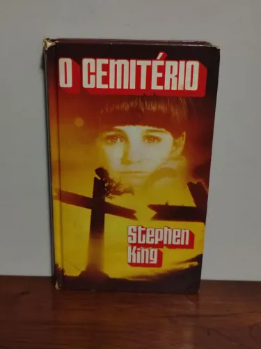 O Cemitério (Pet Sematary) Stephen King / Editora Círculo do Livro Capa Dura 1983