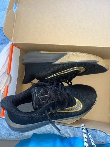 Nike precision VII