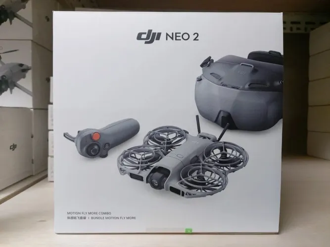 DJI Neo 2 Fly More Combo 