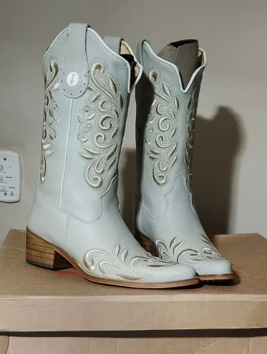 Bota Country estilo Texana - Couro legítimo