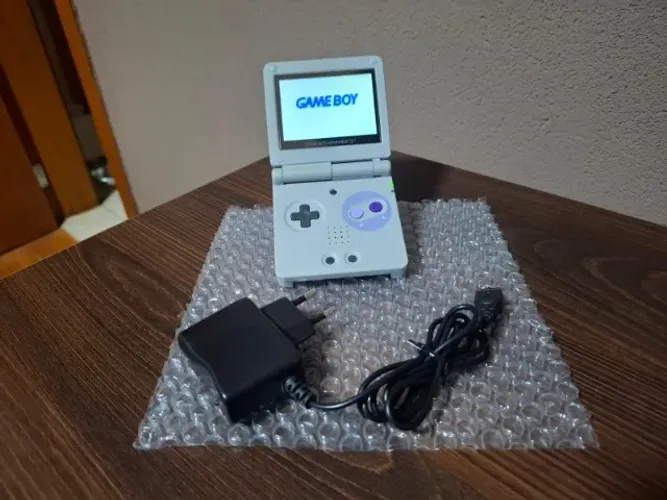 Game Boy Advance SP