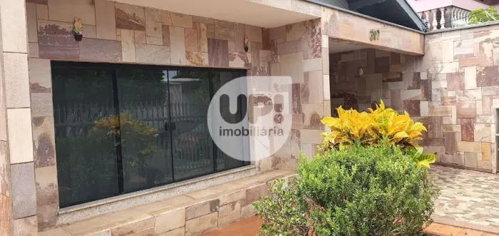 Casa com 3 dormitórios à venda, 180 m² por R$ 520.000,00 - Vila Rezende - Piracicaba/SP