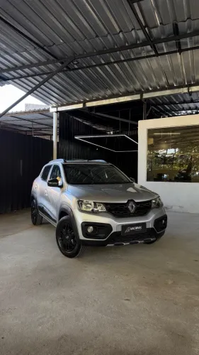 Renault Kwid Outsider 1.0 Flex 12V 5P Mec. 2022