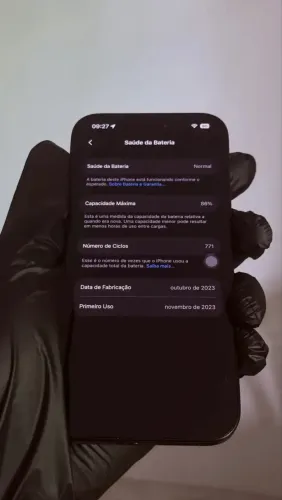 iPhone 15 Pro - 128GB (Bateria 86%)