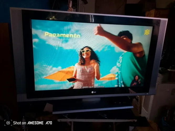 Tv lcd LG toda funcionando