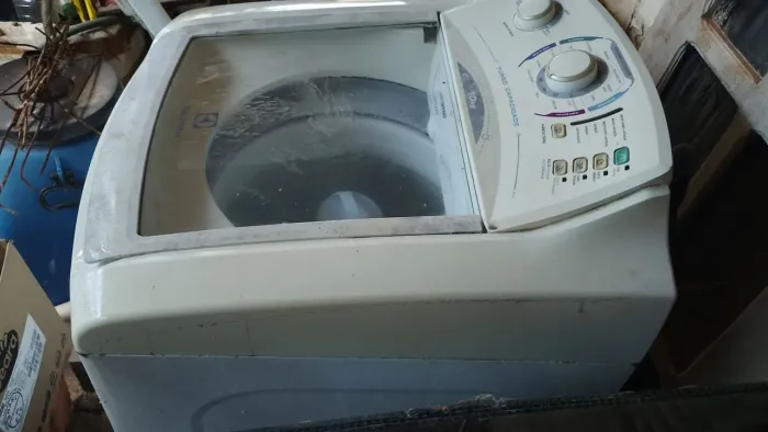 máquina de lavar roupa Electrolux Turbo capacidade 10 kilos 