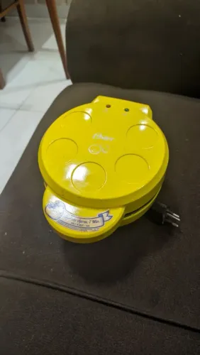 Máquina de fazer pão de queijo 