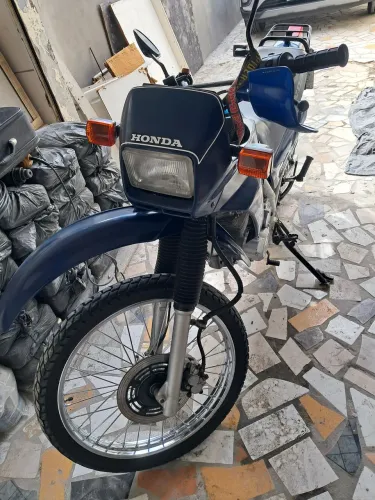 Barbada NX 150 relíquia 