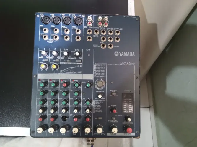 Yamaha 802 top