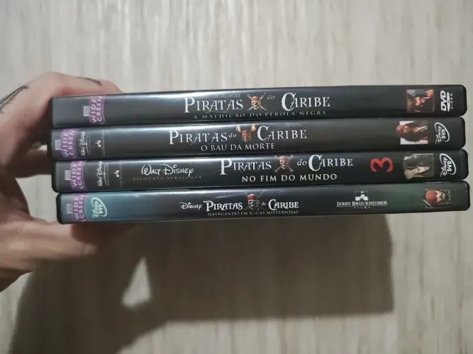 Piratas do caribe DVD Original 4x filmes