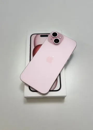 iPhone 15 128GB