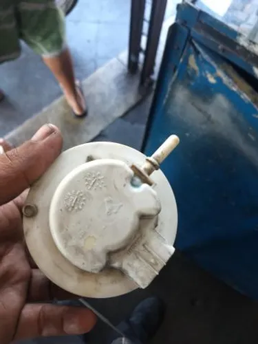 Bomba de gasolina da Bros 160