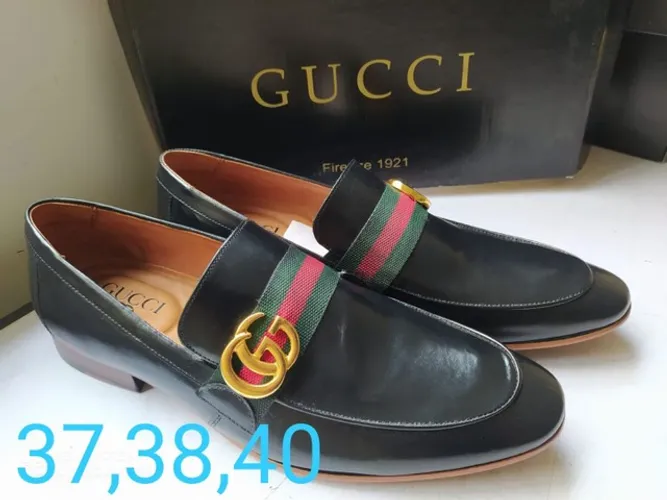 Sapato Gucci Duplo GG 