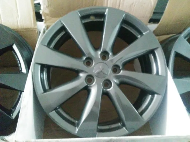 Roda Aro 18 Usada Mitsubishi Lancer 5x114 18x7 46 Grafite Brilhante JG46