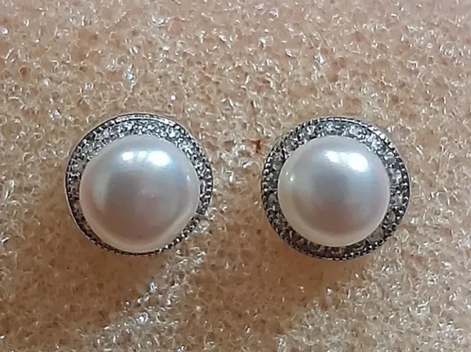 Brinco de prata 925 com zircônia e pérola artificial