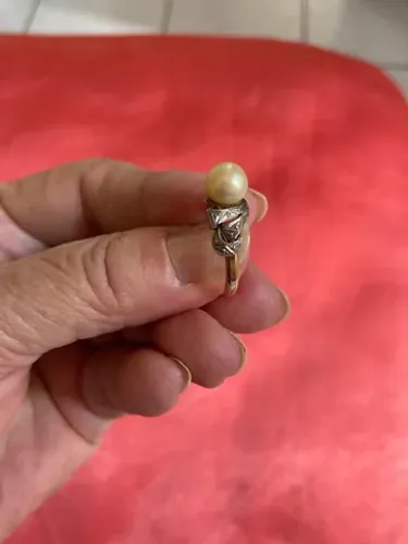 Uma jóia clássica! Ouro e pérola!