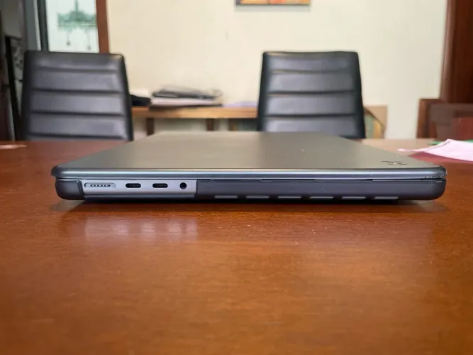 MacBook Pro M3