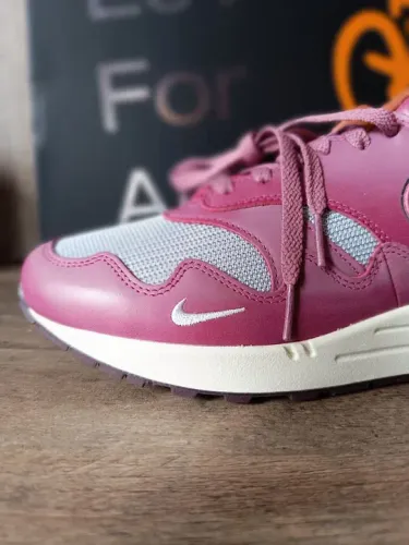 Patta x Nike Air Max 1 Night Maroon