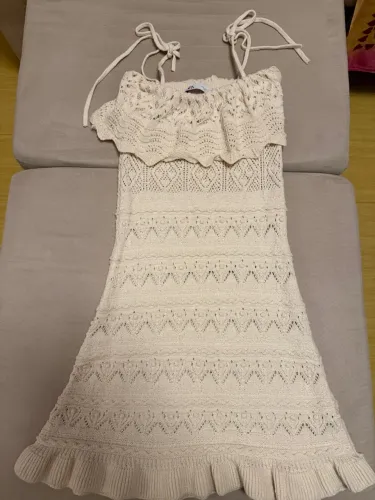 Vestido Zara Bege com Detalhes