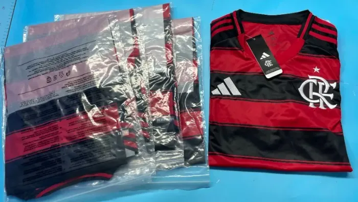 Camisa Nova Oficial Flamengo - modelo 2026 - Tamanho "G"