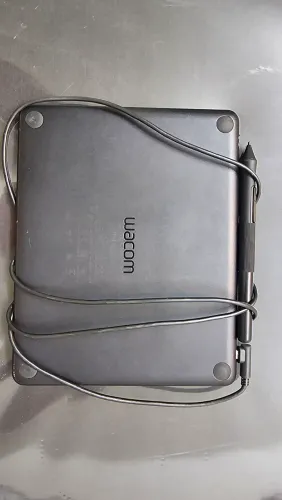 Vende-se mesa digitalizadora Wacom Intuos CTL4100