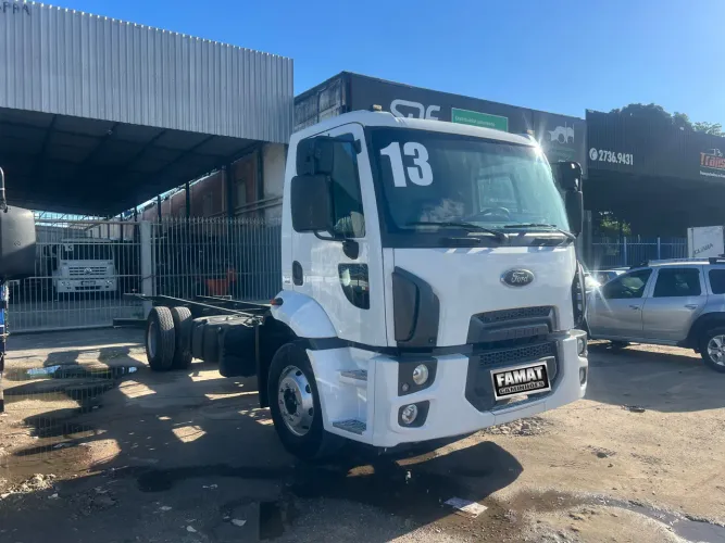 Ford Cargo 1319