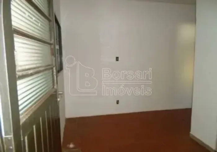 Venda de Casas / Padrão na cidade de Araraquara