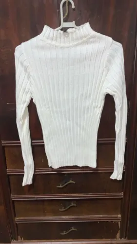 DESAPEGO!!!! Blusa Canelada Branca