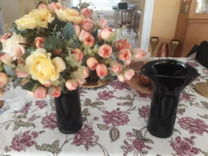 Vasos preto para decoração floral
