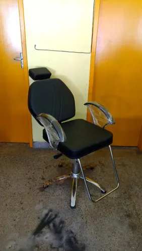 Cadeira de Barbeiro -  Nova