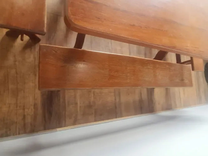 Conjunto de 4 bancos em Madeira Maciça