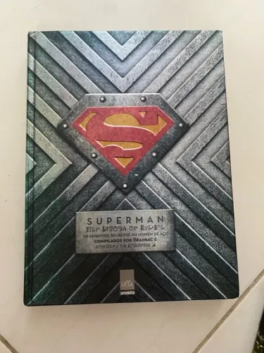 Superman - Os arquivos secretos do homem de aço