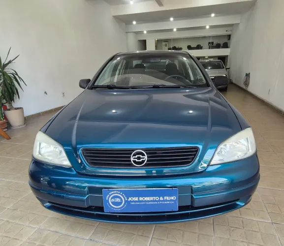 Chevrolet Astra Sedan/ GL Sedan 1.8 MPFI 4P 1999