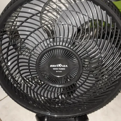 Ventilador de Mesa Britânia 40cm 150W Turbo BVT400