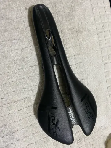 Selim San Marco trilhos Carbono Super leve