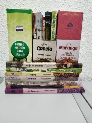 Incensos Atrativos.Escolha seus aromas favoritos. Box com 25 unidades.(PREÇO DE ATACADO.)