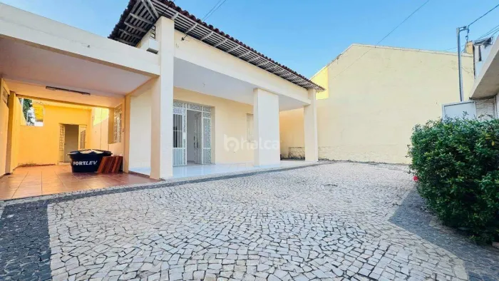 Casa Comercial à venda na Avenida Campos Sales no bairro Centro, Teresina/PI